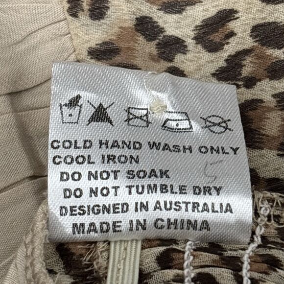 Petal & Pup Top Size 4 Cropped Leopard Print Balloon Sleeve Festival NEW - Picture 11 of 11